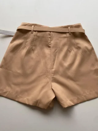 Short Social Feminino Alfaiataria com Cinto Bege - Fernanda Ramos Store