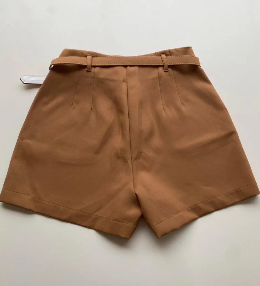 Short Social Feminino Alfaiataria com Cinto Bege Escuro - Fernanda Ramos Store