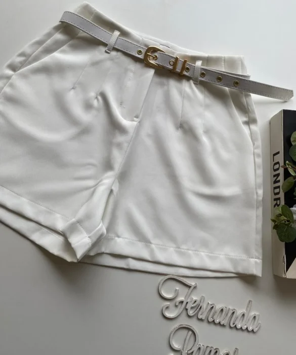 Short Social Feminino Alfaiataria com Cinto Branco - Fernanda Ramos Store