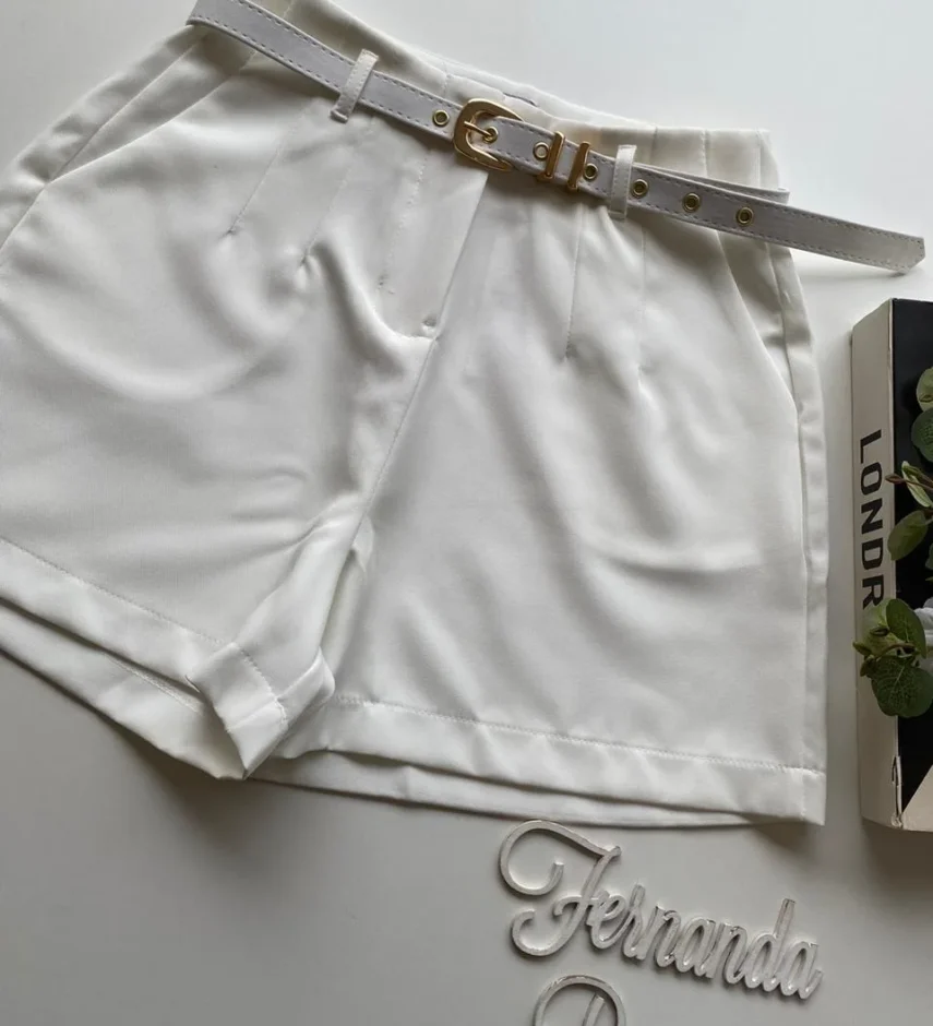 Short Social Feminino Alfaiataria com Cinto Branco - Fernanda Ramos Store