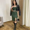 Vestido Curto com Bojo e Fenda Couro Eco Verde Militar - Fernanda Ramos Store