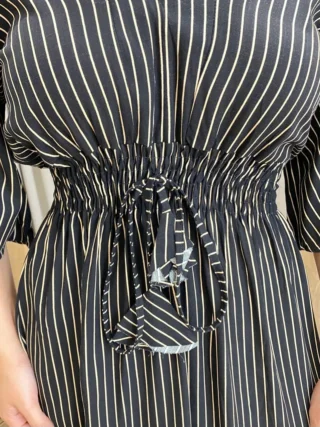 Vestido Julia Midi sem Bojo com Amarração Manga Curta Listrado Preto - Fernanda Ramos Store