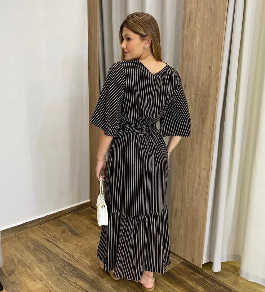 Vestido Julia Midi sem Bojo com Amarração Manga Curta Listrado Preto - Fernanda Ramos Store