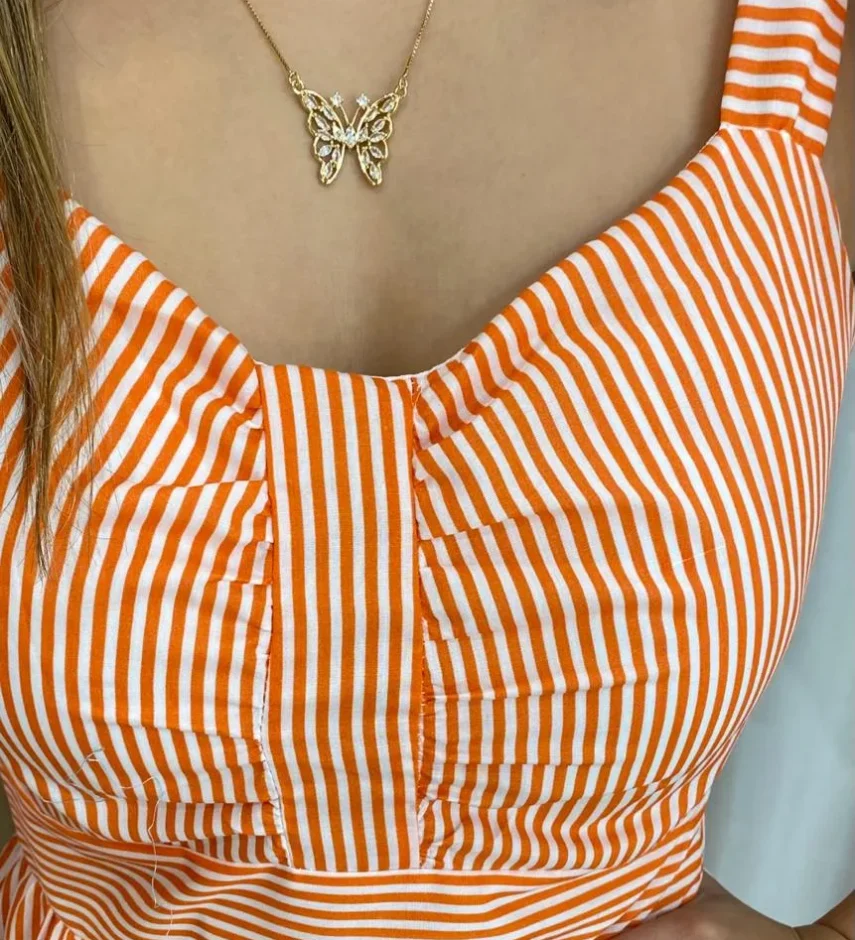 Vestido Longo com Bojo e Amarração nas Alças Listrado Laranja - Fernanda Ramos Store