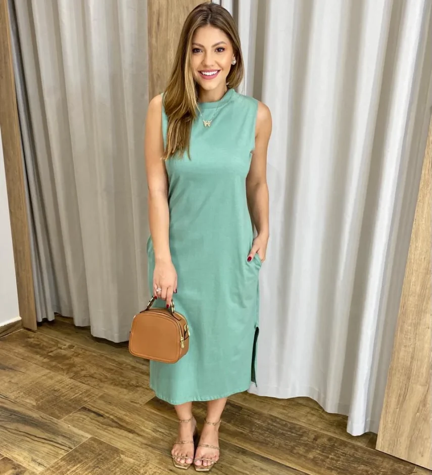 Vestido Midi sem Bojo Fenda Lateral Verde - Fernanda Ramos Store