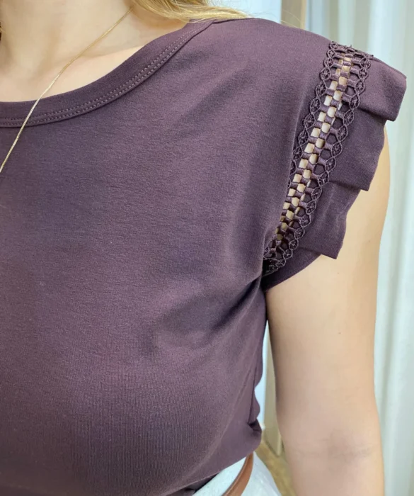 Blusa Feminina Lívia com Detalhe na Manga Marrom - Fernanda Ramos Store