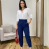 Calça Cenoura Alfaiataria Feminina com 2 Botões Azul Marinho - Fernanda Ramos Store