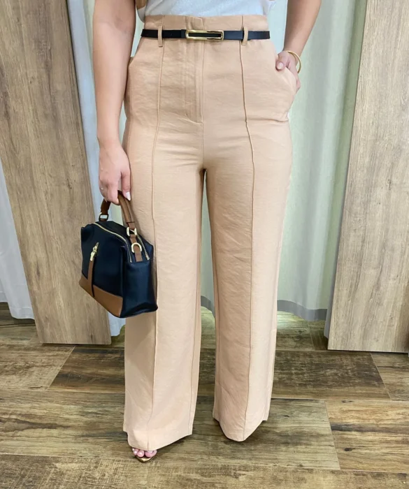 Calça Feminina Pantalona Alfaiataria Eloá com Cinto Bege - Fernanda Ramos Store