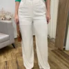 Calça Feminina Pantalona Bia Viscolinho Cru - Fernanda Ramos Store