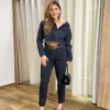 Jaqueta Jeans Feminina Preta com Barra Desfiada - Fernanda Ramos Store