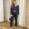 Jaqueta Jeans Feminina Preta com Barra Desfiada - Fernanda Ramos Store