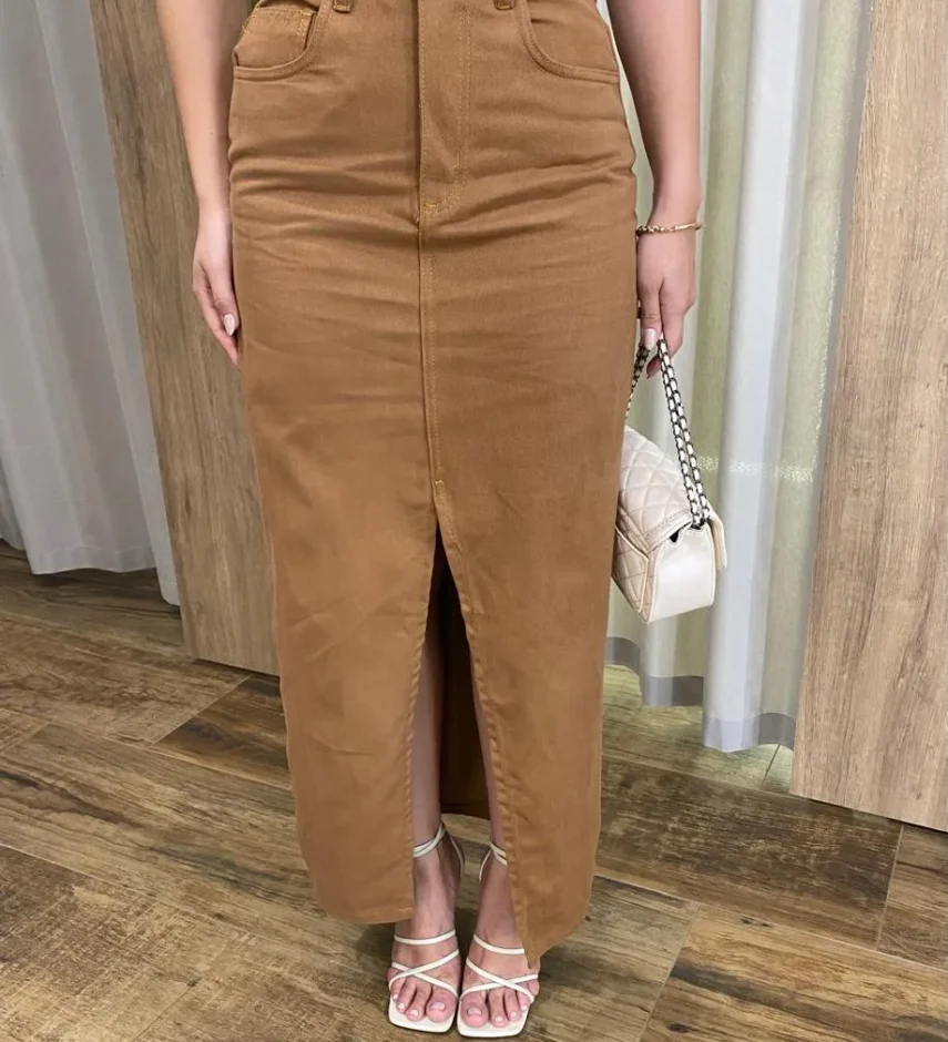 Saia Longa Feminina Malu Sarja Caramelo com Fenda Frontal - Fernanda Ramos Store