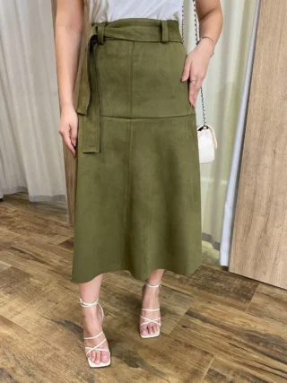 Saia Midi Laura Suede Verde Militar com Amarração - Fernanda Ramos Store