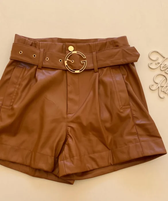 Short Feminino Laura Couro Eco com Cinto Caramelo - Fernanda Ramos Store