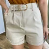 Short Feminino Social Alfaiataria Carol com Cinto Caqui - Fernanda Ramos Store