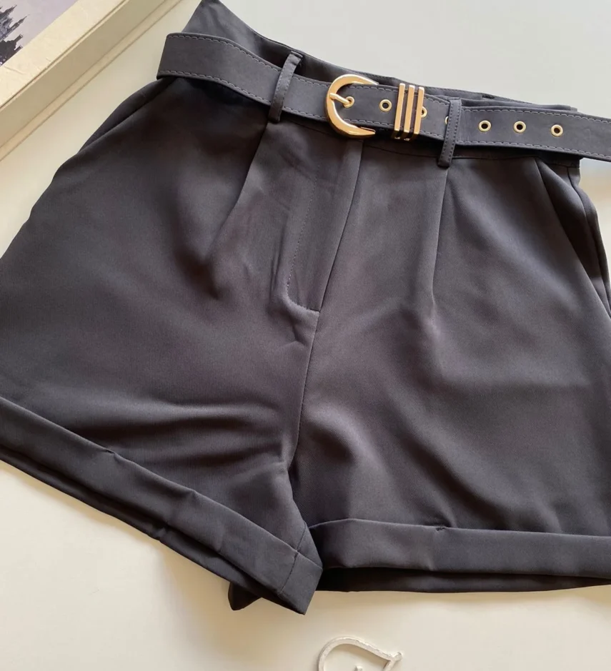 Short Feminino Social Alfaiataria Carol com Cinto Cinza - Fernanda Ramos Store