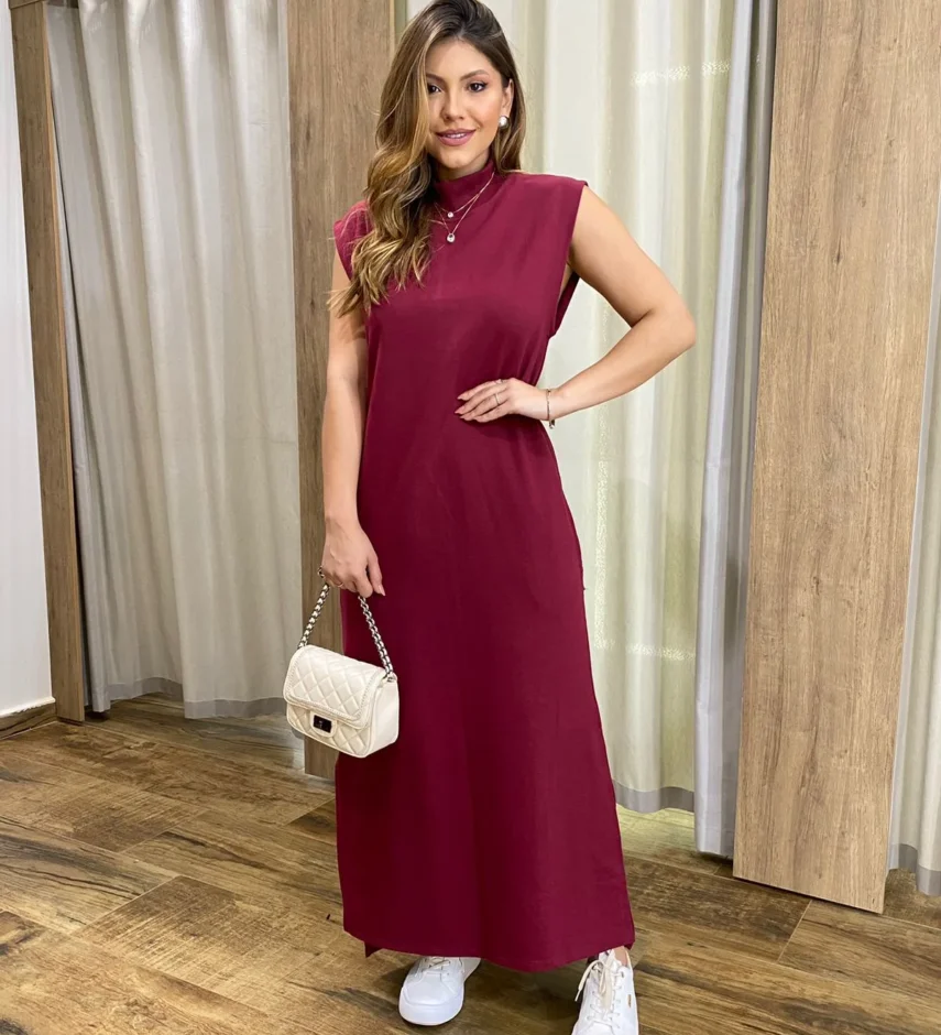 Vestido Longo sem Bojo Moletinho Vinho com Bolsos - Fernanda Ramos Store