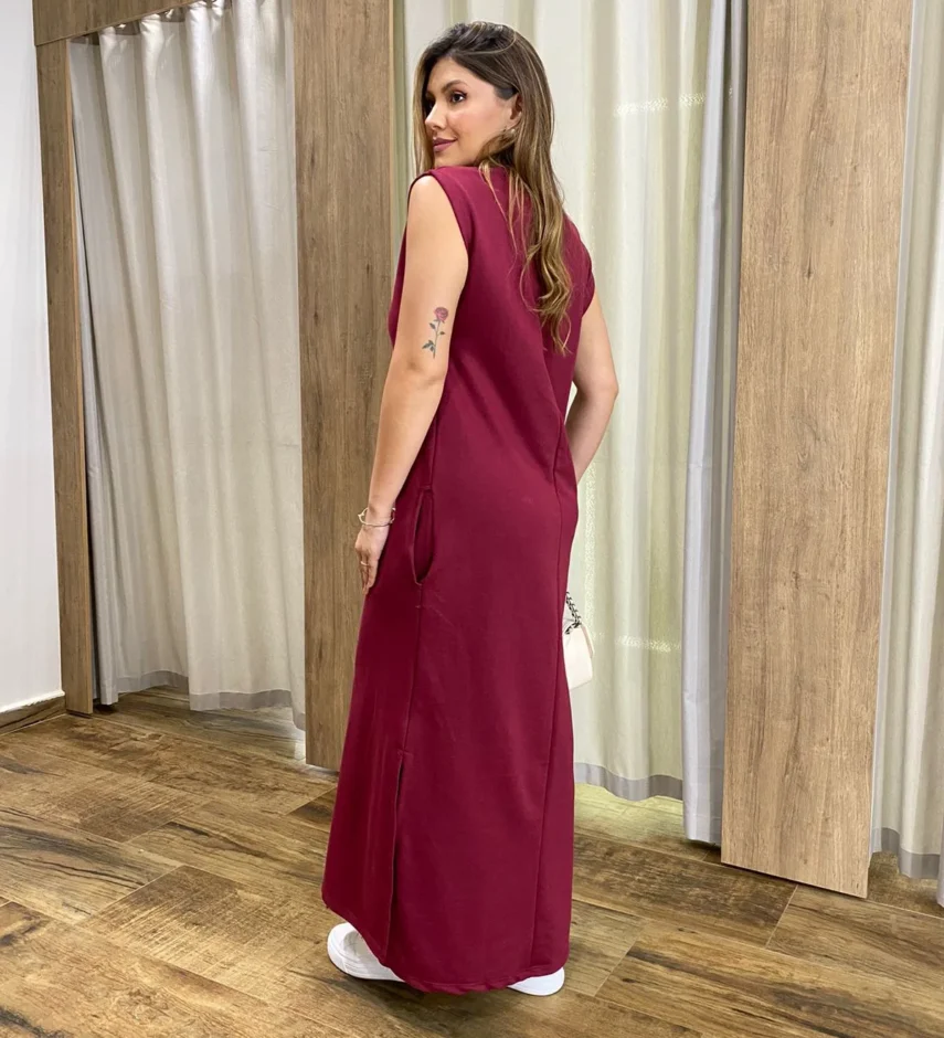 Vestido Longo sem Bojo Moletinho Vinho com Bolsos - Fernanda Ramos Store