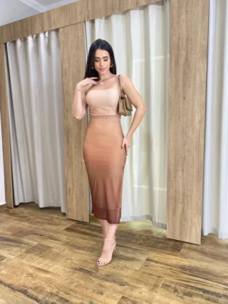 Vestido Midi Pérola de Tule com Bojo e Fenda Degradê Marrom - Fernanda Ramos Store