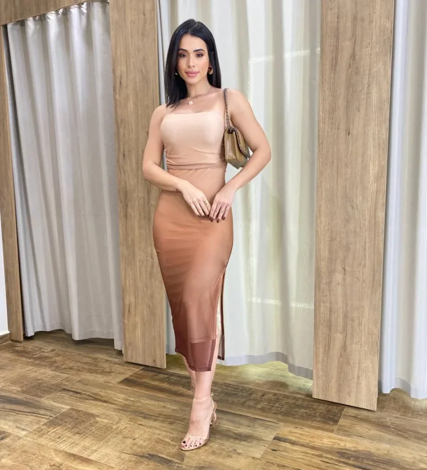 Vestido Midi Pérola de Tule com Bojo e Fenda Degradê Marrom - Fernanda Ramos Store