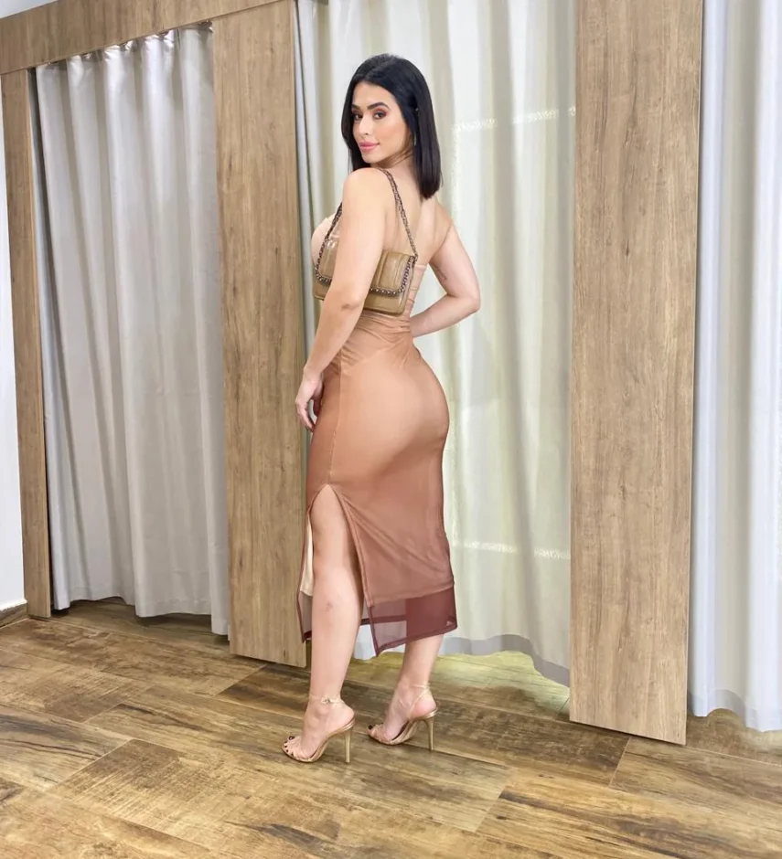 Vestido Midi Pérola de Tule com Bojo e Fenda Degradê Marrom - Fernanda Ramos Store