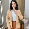 Blazer Feminino Manga Longa Alfaiataria com Ombreira Bege - Fernanda Ramos Store