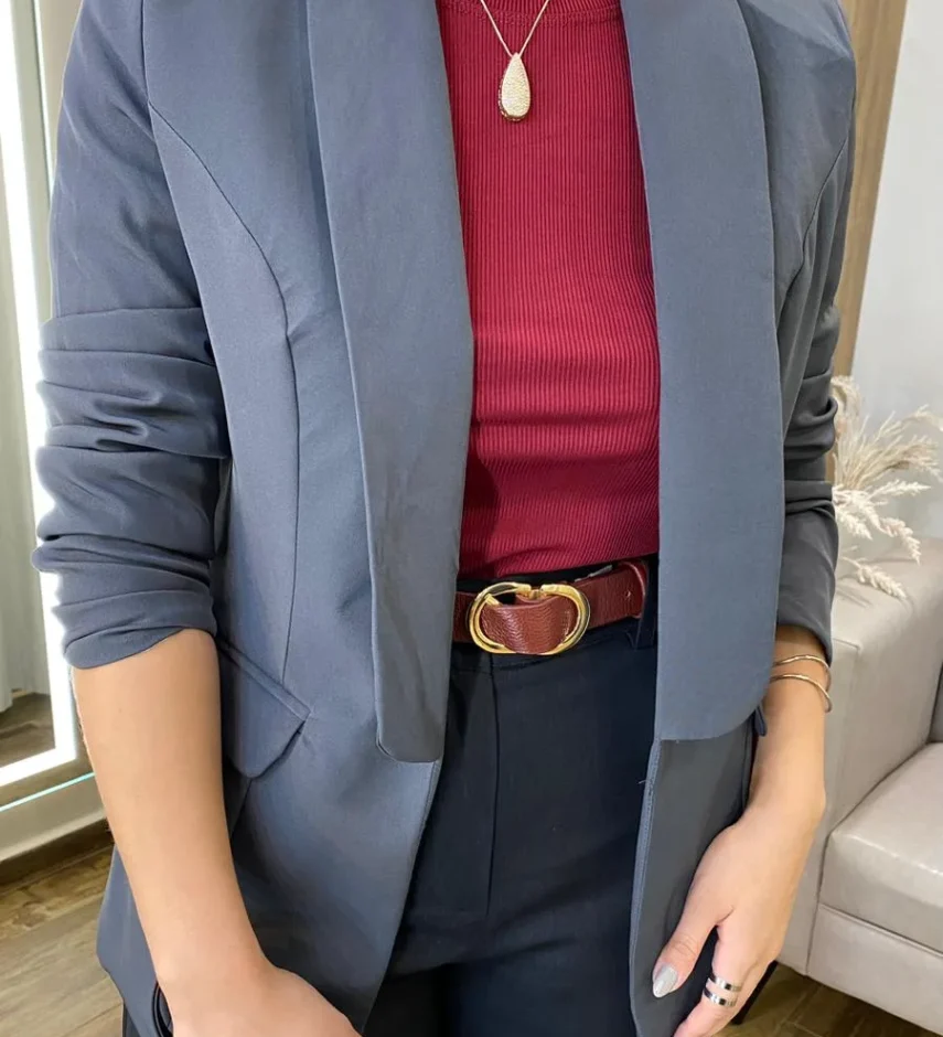 Blazer Feminino Manga Longa Alfaiataria com Ombreira Cinza - Fernanda Ramos Store