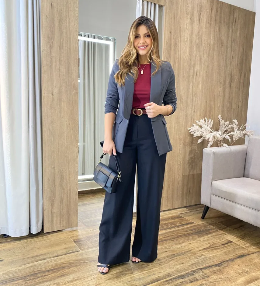 Blazer Feminino Manga Longa Alfaiataria com Ombreira Cinza - Fernanda Ramos Store