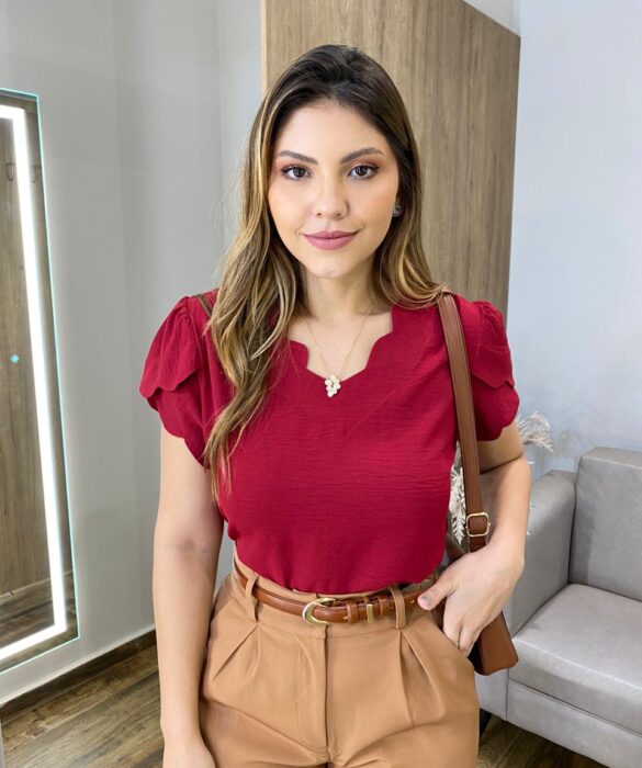 Blusa Feminina Lorena Crepe com Detalhe nas Mangas Vinho - Fernanda Ramos Store