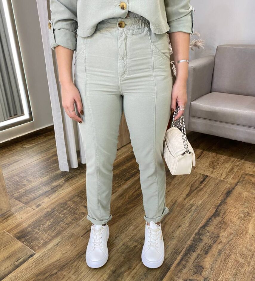 Calça Feminina Mom com Elástico Liocel Verde Menta 016537 - Fernanda Ramos Store