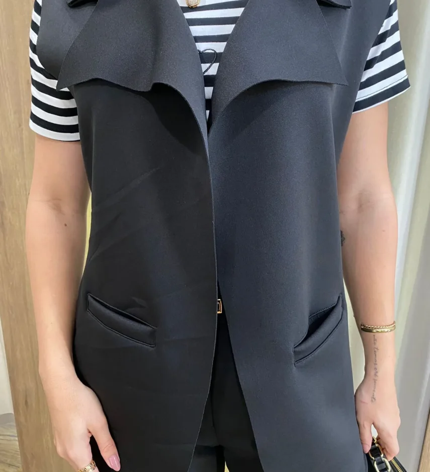 Colete Feminino Raquel com Bolsos Falsos Preto - Fernanda Ramos Store