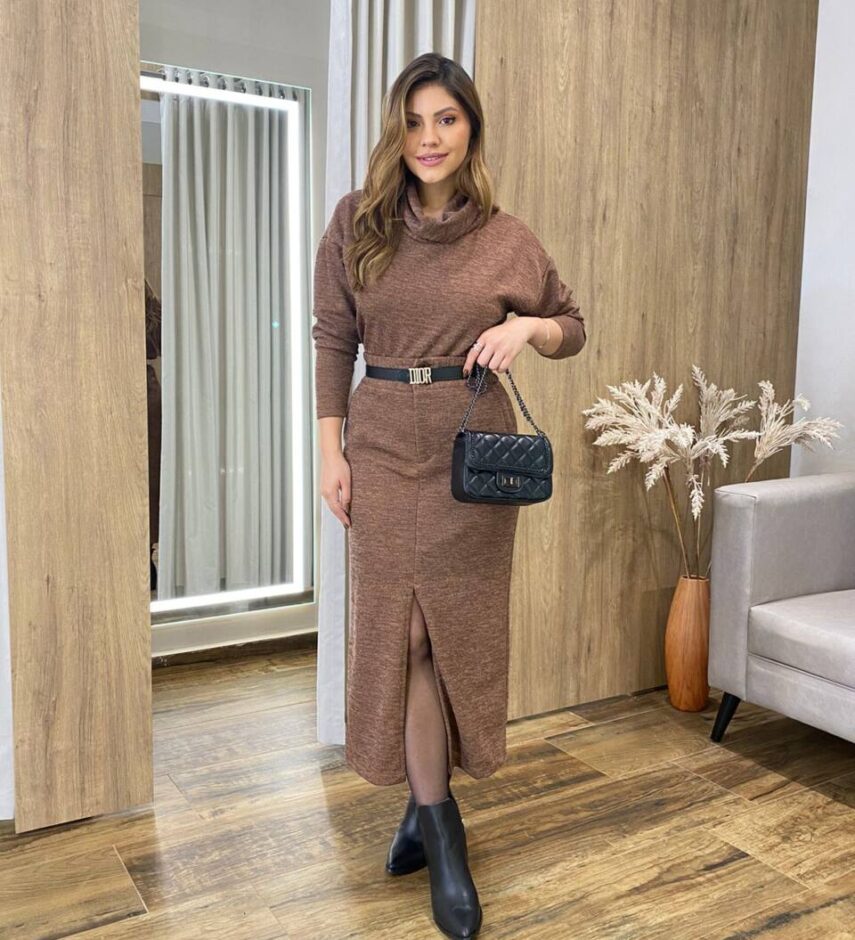 Conjunto Feminino Ana Blusa Manga Longa e Saia Midi com Fenda Marrom - Fernanda Ramos Store