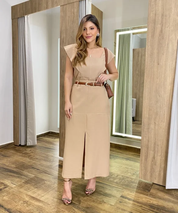 Conjunto Feminino Bege Cropped sem Bojo e Saia Longa com Fenda - Fernanda Ramos Store