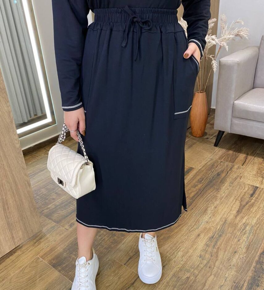 Conjunto Feminino Moletinho Cropped Manga Longa e Saia Midi Preto - Fernanda Ramos Store
