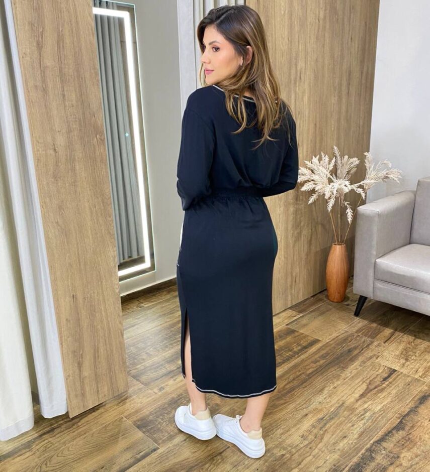 Conjunto Feminino Moletinho Cropped Manga Longa e Saia Midi Preto - Fernanda Ramos Store