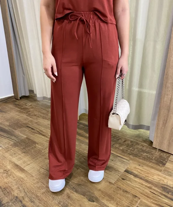 Conjunto Moletinho Calça Pantalona e Cropped Terracota - Fernanda Ramos Store