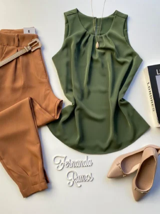 Regata Feminina Crepe Antonella Verde Militar - Fernanda Ramos Store