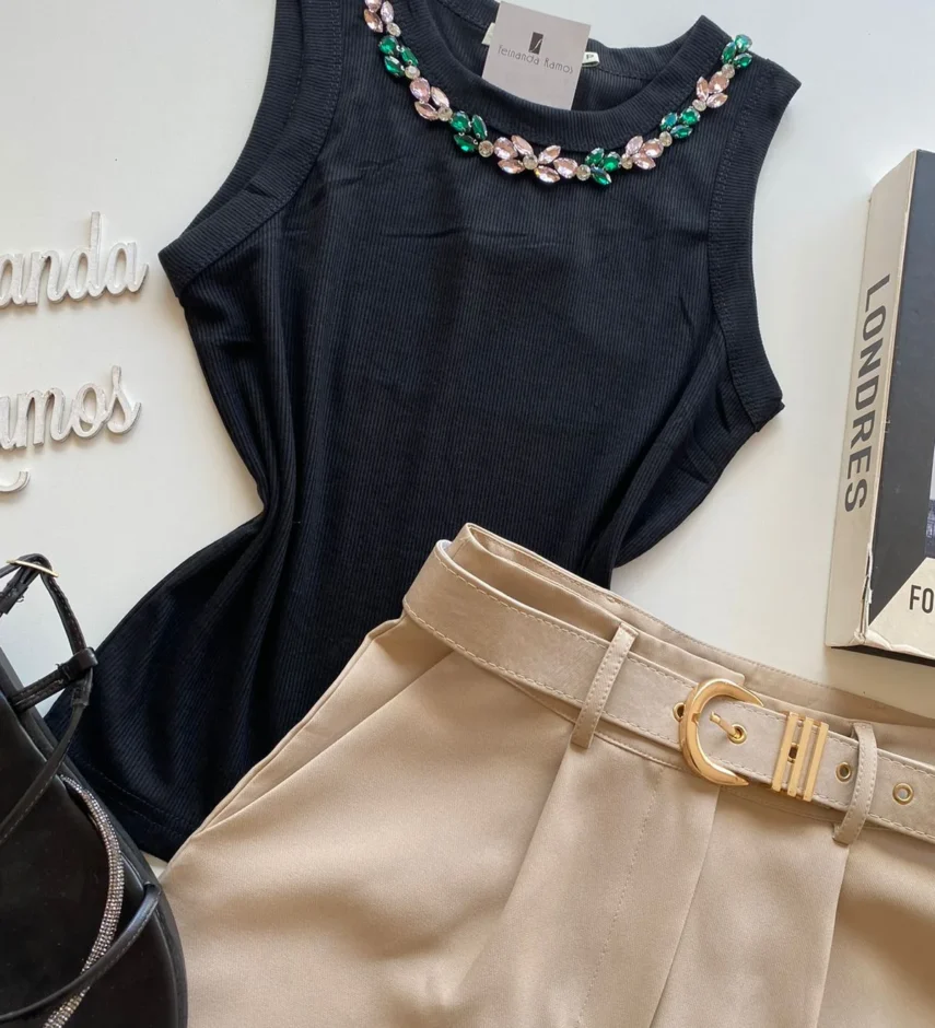 Regata Feminina Modal Diana com Aplicações em Pedrarias Preta - Fernanda Ramos Store
