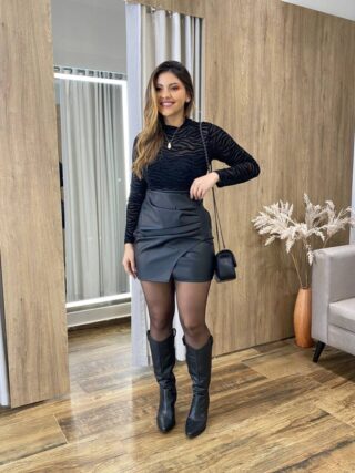 Saia Feminina Curta Lívia Couro Eco Preta - Fernanda Ramos Store