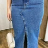 Saia Longa Jeans Feminina Luna com Fenda Frontal Barra a Fio - Fernanda Ramos Store