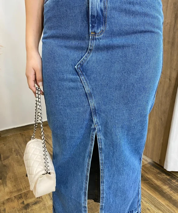 Saia Longa Jeans Feminina Luna com Fenda Frontal Barra a Fio - Fernanda Ramos Store