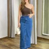 Saia Longa Jeans Feminina Luna com Fenda Frontal Barra a Fio - Fernanda Ramos Store