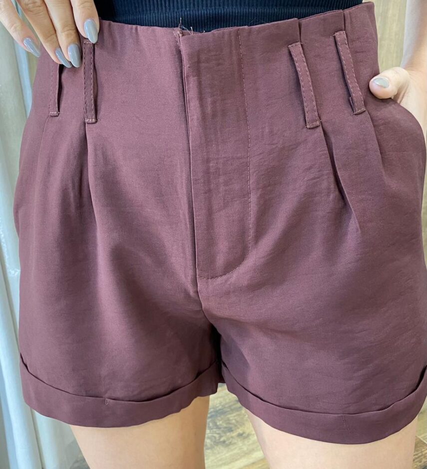 Short Feminino Alfaiataria Lara Marrom com Cinto - Fernanda Ramos Store