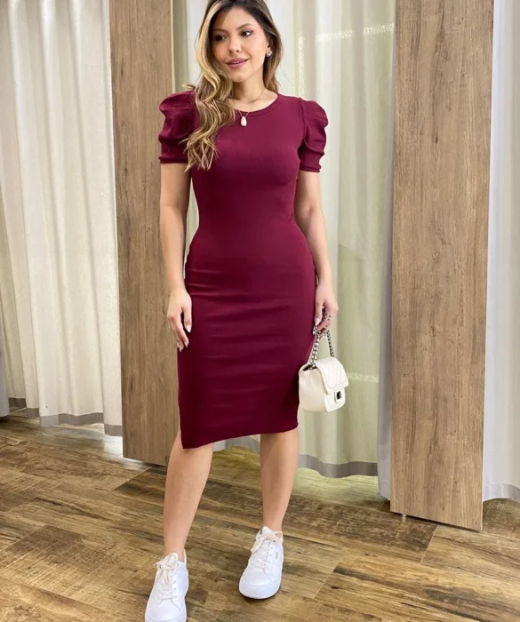 Vestido Curto sem Bojo Canelado Manga Princesa com Fenda Vinho - Fernanda Ramos Store