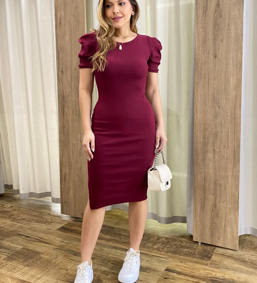 Vestido Curto sem Bojo Canelado Manga Princesa com Fenda Vinho - Fernanda Ramos Store