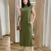 Vestido Longo sem Bojo Moletinho Verde Militar com Bolsos - Fernanda Ramos Store