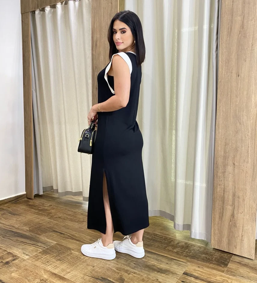 Vestido Muscle Longo sem Bojo de Malha Preto com Detalhe Branco - Fernanda Ramos Store