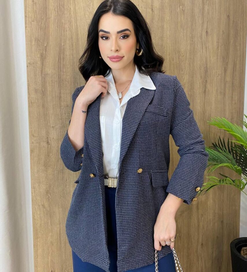 Blazer Feminino Tweed Manga Longa Aurora Azul com Botões Dourados - Fernanda Ramos Store