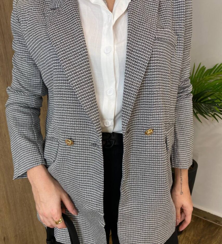 Blazer Feminino Tweed Manga Longa Aurora Preto com Botões Dourados - Fernanda Ramos Store
