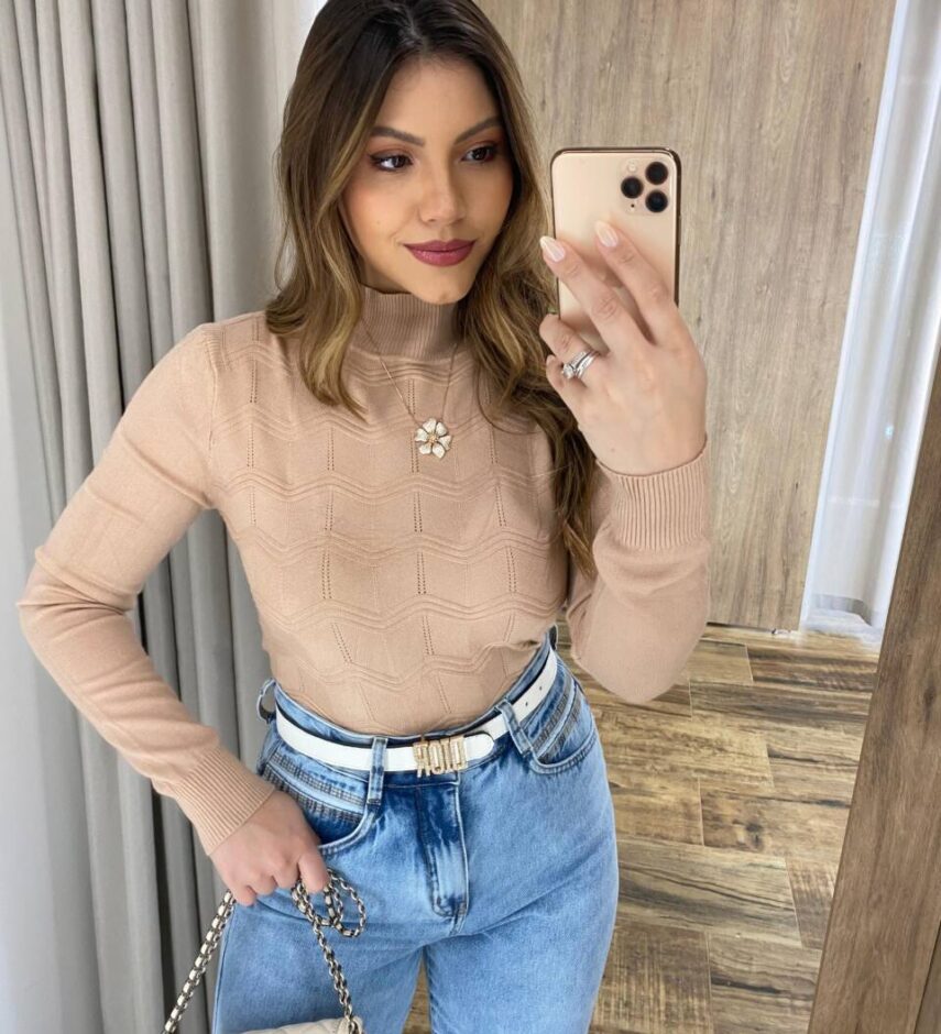 Blusa Feminina Helena Modal Manga Longa Bege 835 - Fernanda Ramos Store